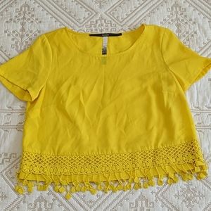 Kensie Yellow Cropped Top with Fringe